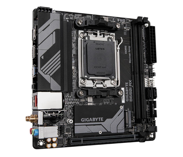 GIGABYTE B650I AX - 1243740 - zdjęcie 3